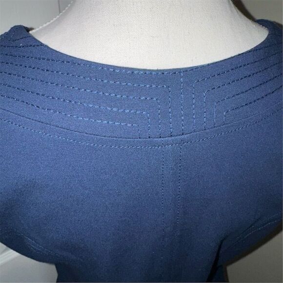Diane Von Furstenberg Manette Women's Size 12 Navy Blue Sheath Body Con Dress - Picture 4 of 10